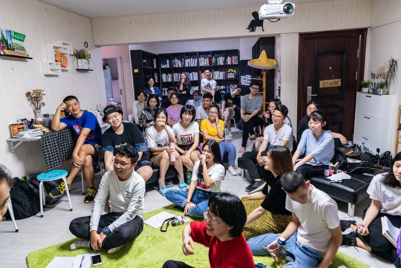 Youth Space Guangzhou Buitenkant foto