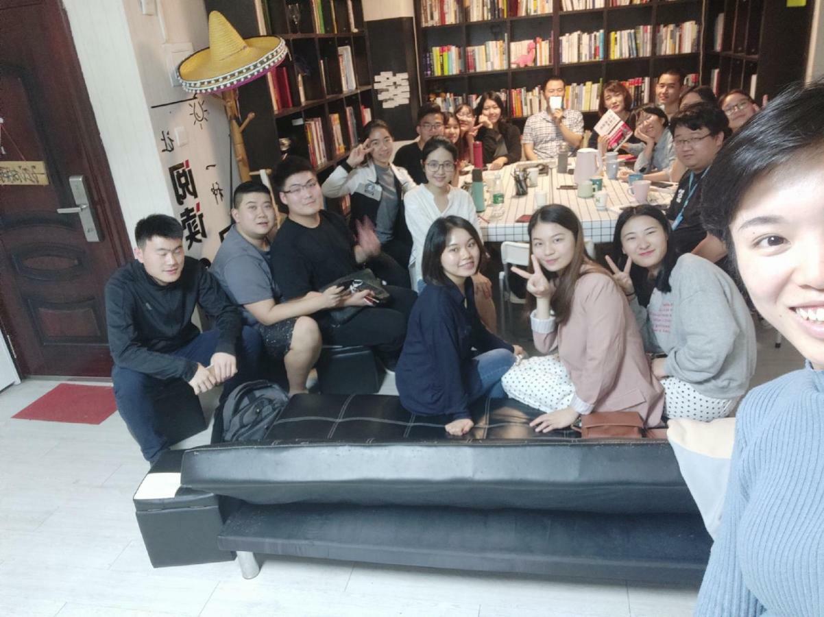 Youth Space Guangzhou Buitenkant foto